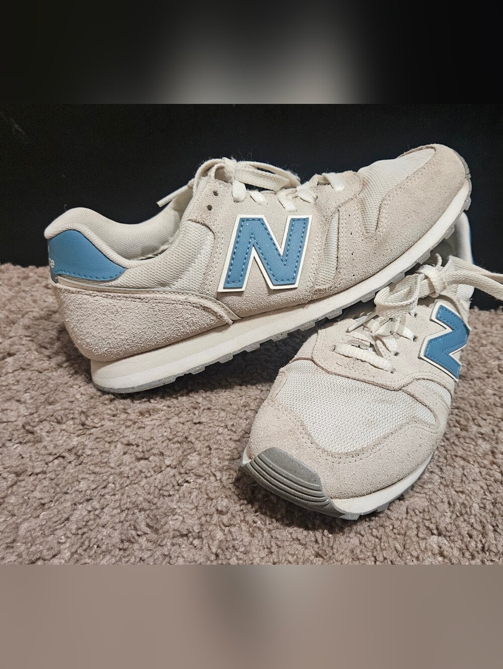 New Balance 373 Women’s Size 9 White Blue Casual Retro Sneakers WL373OJ2. - Picture 2 of 12